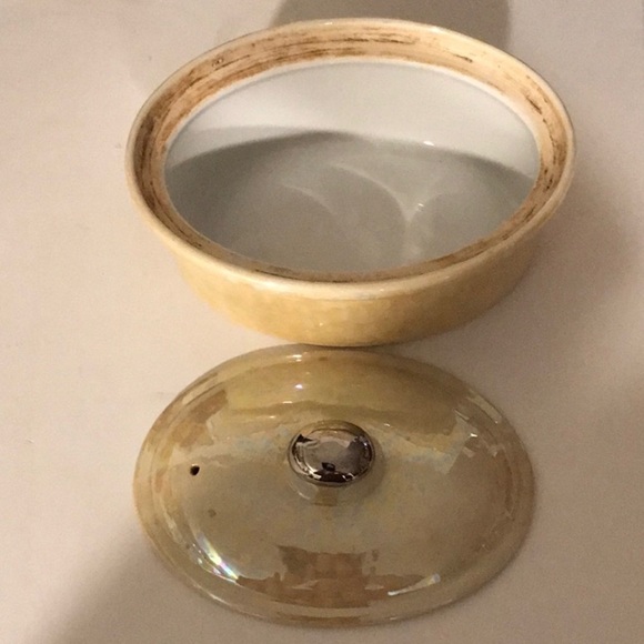 Yellow lidded Royal Rochester 50’s Stoneware Casserole Yellow Opalescent - Picture 10 of 16